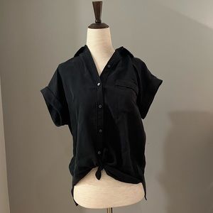 Unsubscribed Buttoned Black T-Shirt